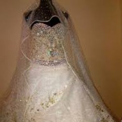 جوري للأزياء-فستان الزفاف-أبوظبي-3